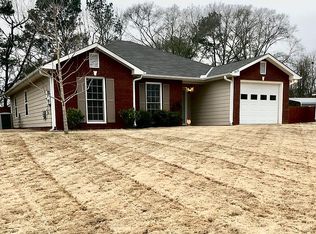7829 Crescent Dr, Columbus, GA 31909
