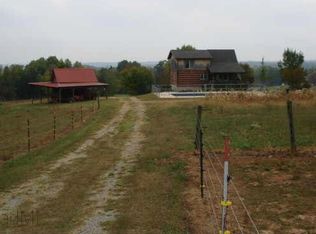 330 Davis Rd, Mount Airy, NC 27030