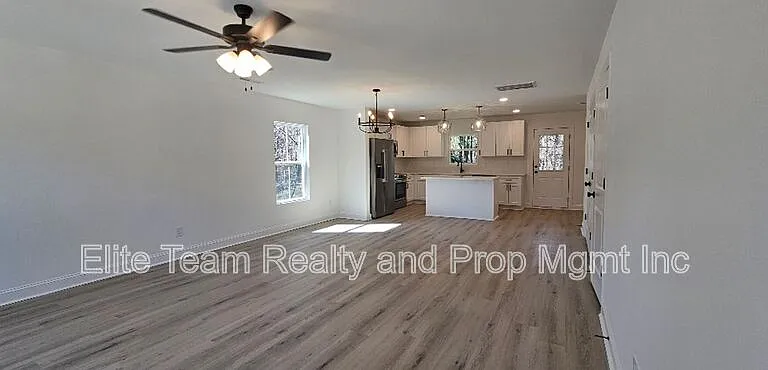 382 W Moore Ave #A — Photo 9
