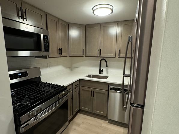 230 Wildwood Rd #103