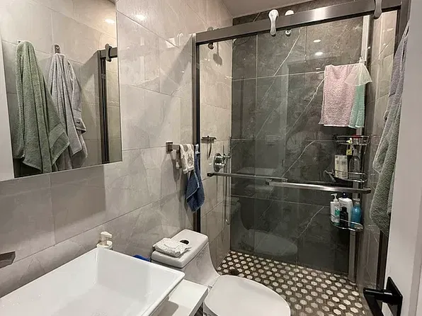 47-58 43rd Street #2B, photo 5