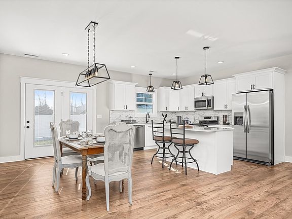 4th image of 2295 Nichols Ct