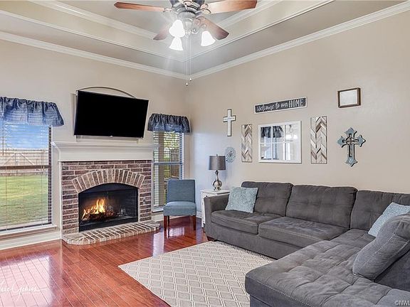 4th image of 3245 Grand Lake Dr