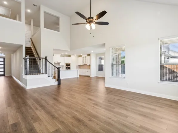 4316 Biddle St, Midlothian, TX 76065