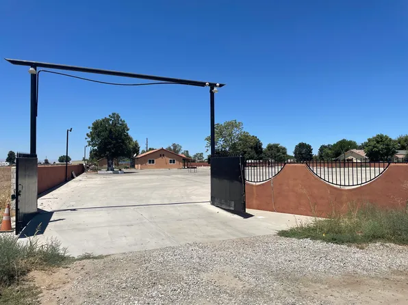 14243 Costajo Rd, Bakersfield, CA 93313