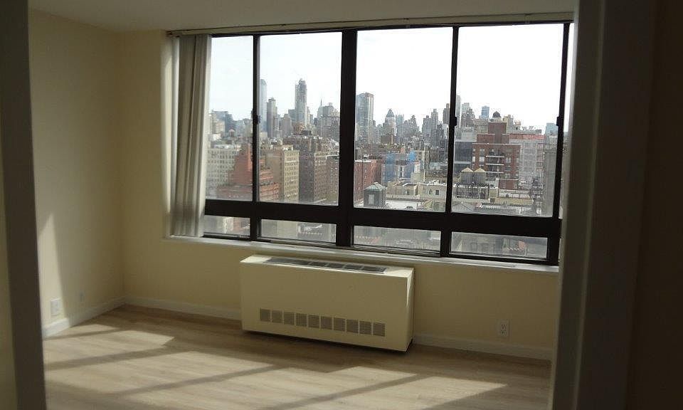 1st image of 225 W 83rd St APT 20M