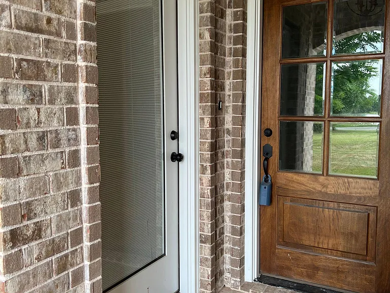 2261 County Road 805B — Photo 16