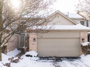 45 Aegina Ct, Tinley Park, IL 60477