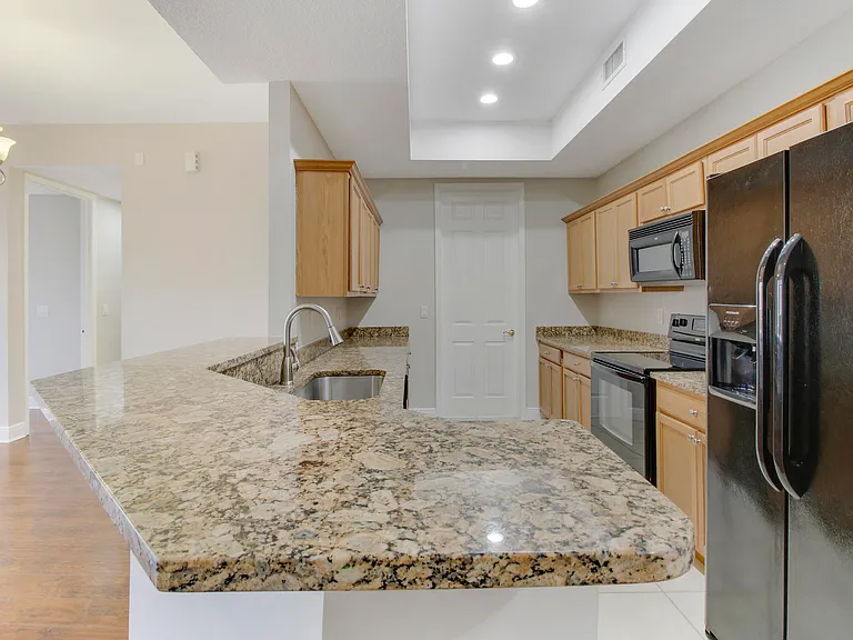 10440 SW Stephanie Way #4207 — Photo 8