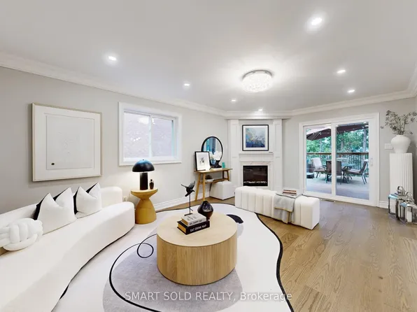 24 Normandy Cres, Richmond Hill, ON L4C 8L8