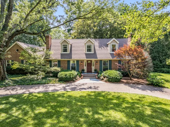 307 River Oaks Rd, Brentwood, TN 37027