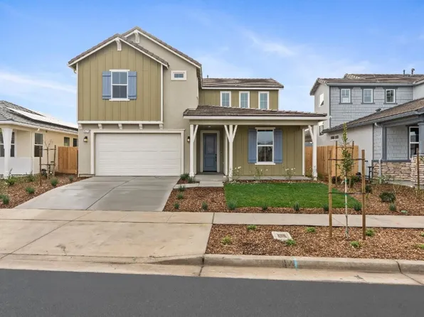 2571 Chianti Way, Hanford, CA 93230