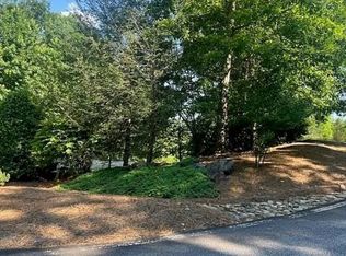 101 Grey Widgeon Trl, Marietta, SC 29661