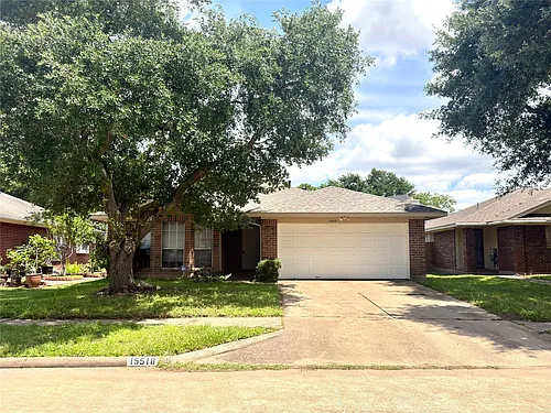 15518 Evergreen Grove Dr Photo 1