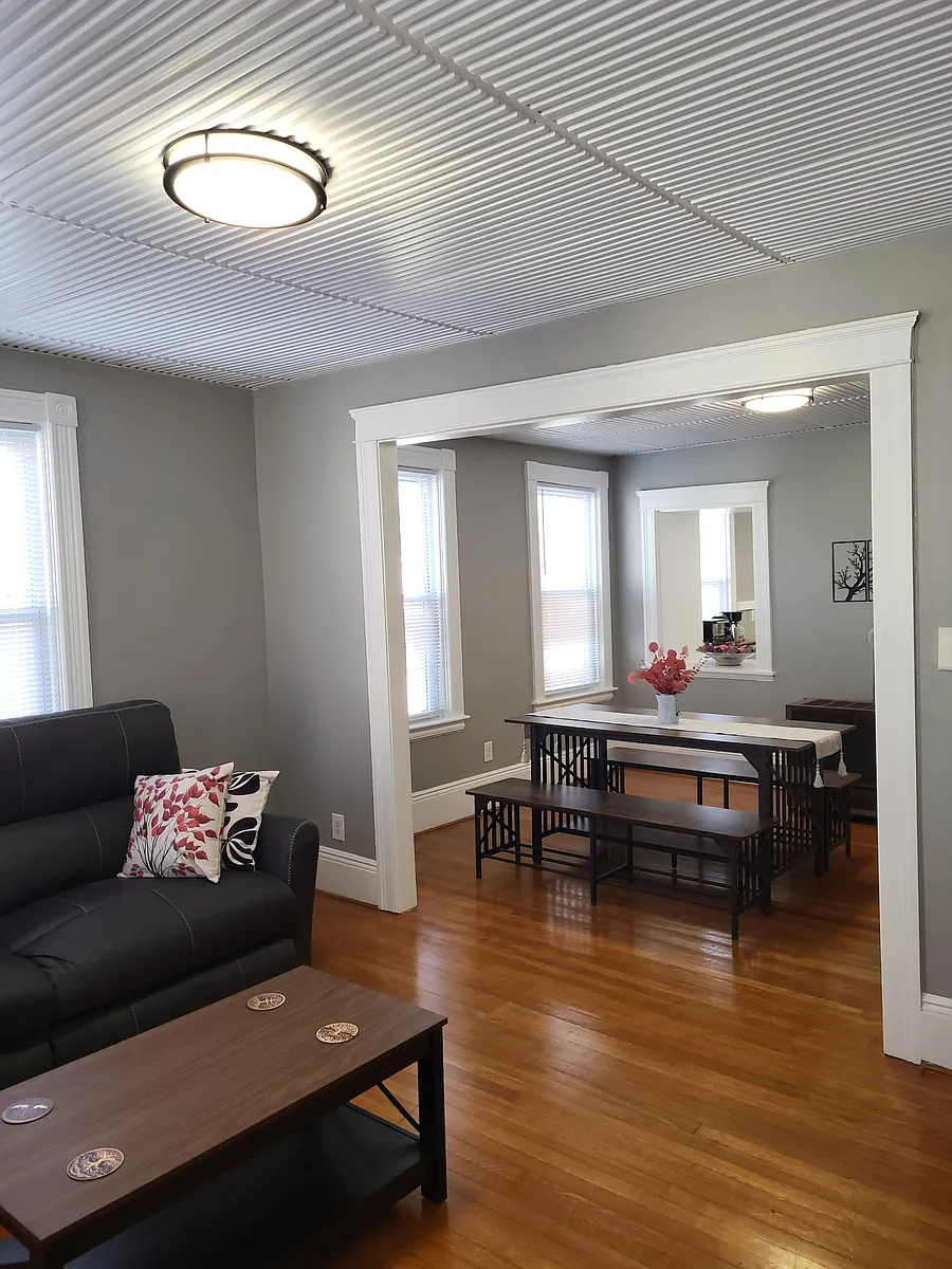 Building Photo - 9 Reeves St #3