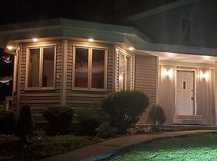 2262 Jester Ct, Tobyhanna, PA 18466