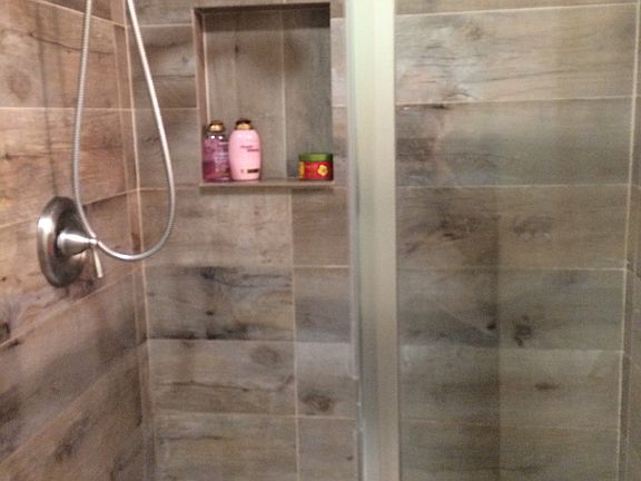 Deluxe Master Shower