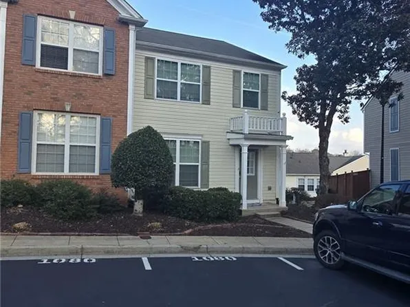 1090 Kilmington Ct, Alpharetta, GA 30009