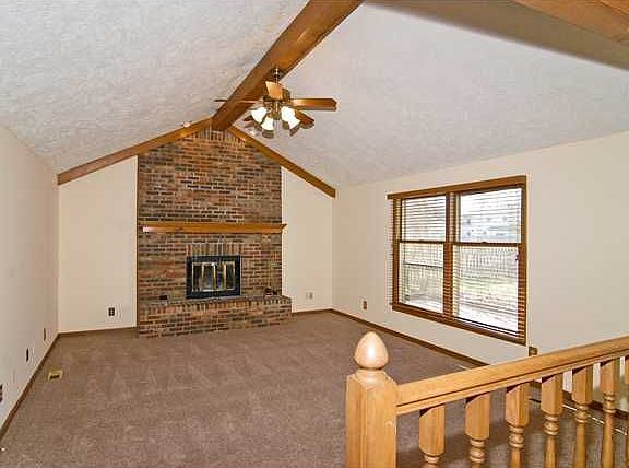 2nd image of 305 Redbay Dr