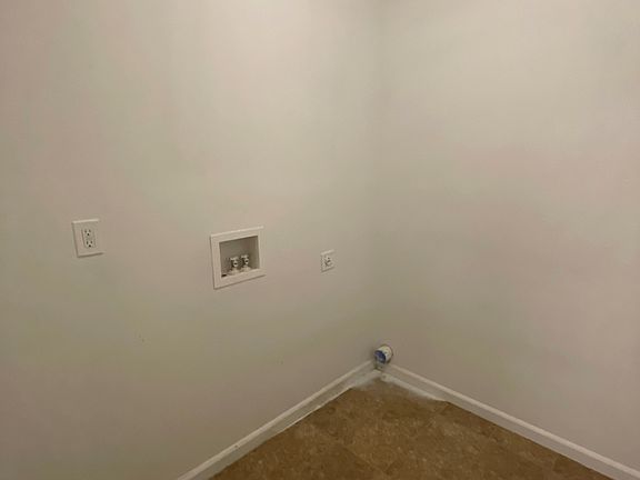 5th image of 9537 Wilson Bridge Dr