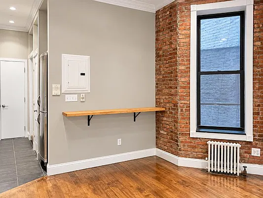 Living room, photo 2