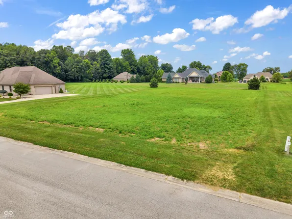 6076 Bluegrass Rd, Kokomo, IN 46901