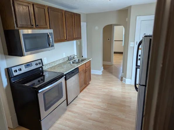 2516 S Logan Ave #A, Milwaukee, WI 53207