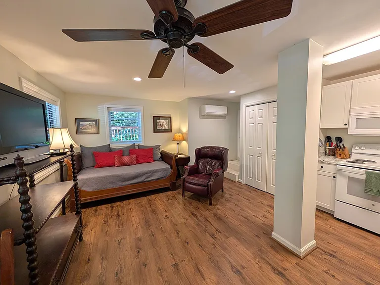 217 Assembly Dr — Photo 6