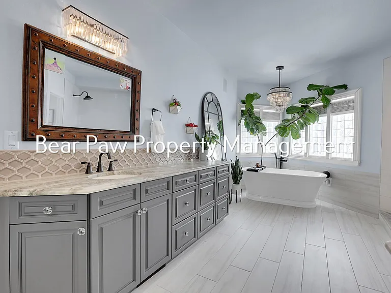 30200 Beaver Creek Ln — Photo 30