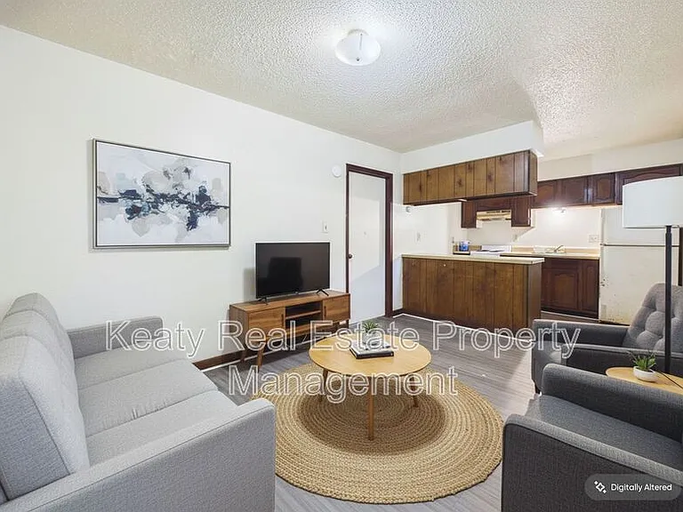 207 Rue Royale #A — Photo 4