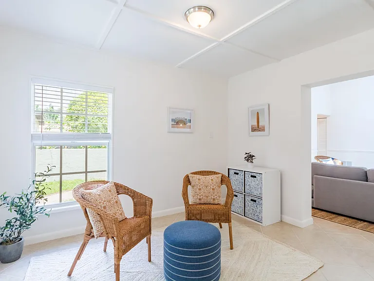 5224 Lords Ave — Photo 9