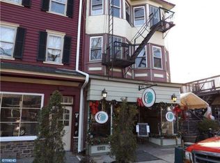 210 Farnsworth Ave APT 3F, Bordentown, NJ 08505