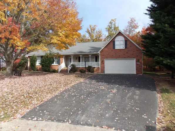 1004 Mountainview Dr, Salem, VA 24153