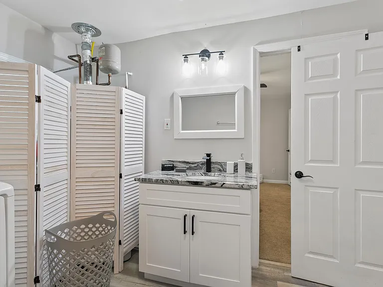 3032 Brook Dr — Photo 38
