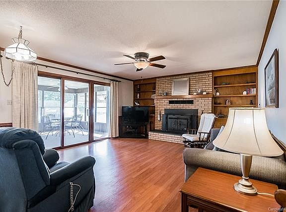 5th image of 166 Elysian Dr