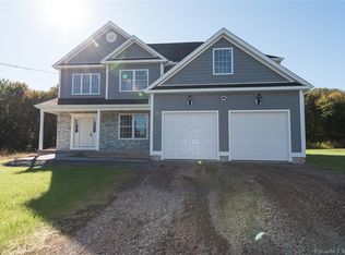 344 Savage St, Southington, CT 06489