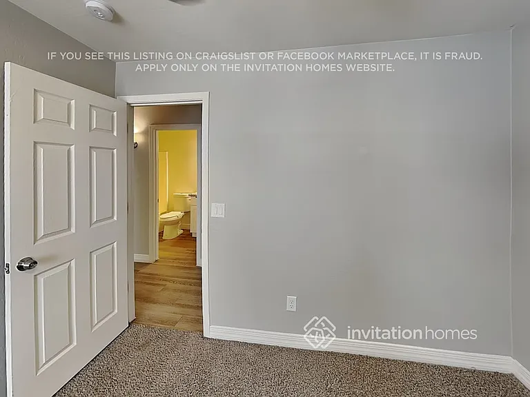 1834 S 106th Ave — Photo 12