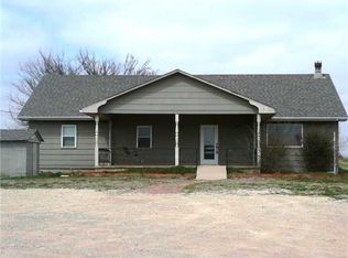8177 Skyline Dr, Blanchard, OK 73010