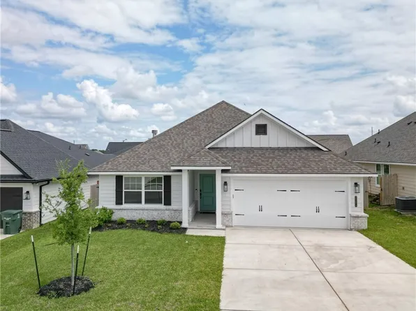 3164 Brady Ct, Bryan, TX 77808