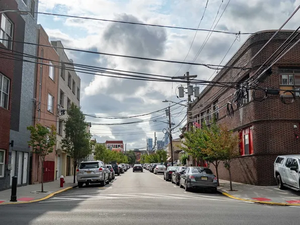 540 29th Street image 12 of 12