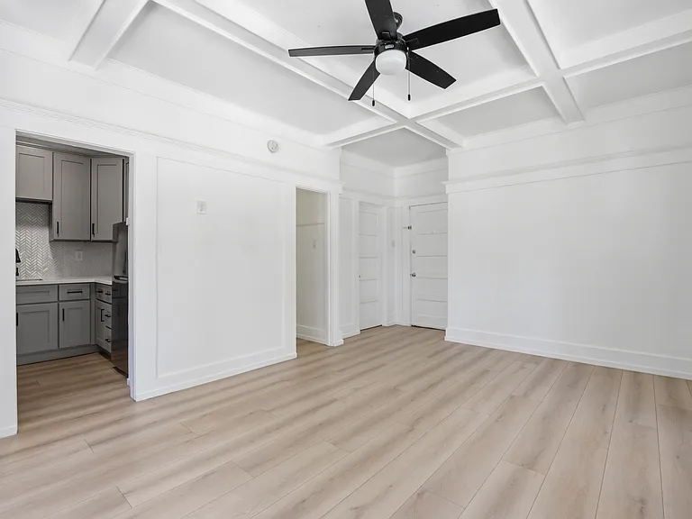 3105 5th Ave #16 — Photo 5