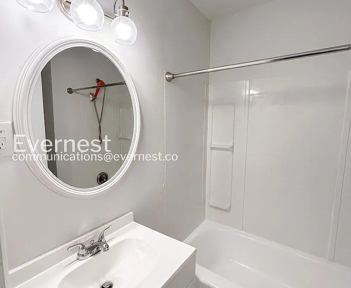 633 Hemlock Ave — Photo 6