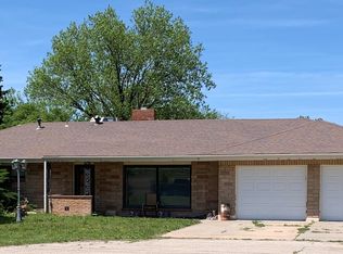 34 NE 20th Rd, Great Bend, KS 67530
