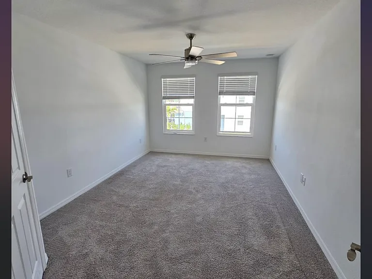 4044 Via Sienna Cir — Photo 10