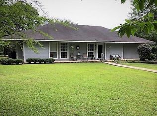 167 Garza Rd, Pollock, LA 71467