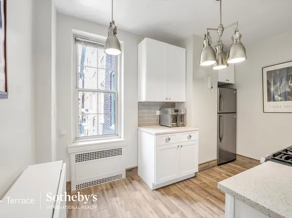 68-10 108th Street image 10 of 20