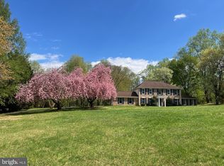 355 Springvale Rd, Great Falls, VA