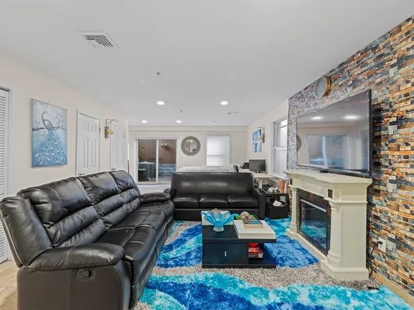 16 68th Street image 22 of 27