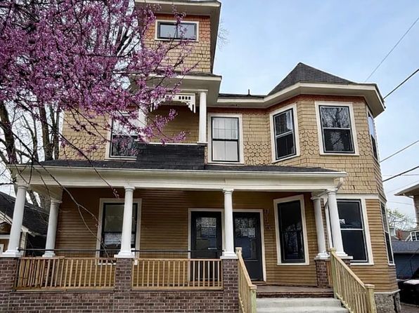 915 Rockhill St #2B