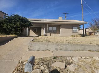 535 Baca Ave, Santa Rosa, NM 88435